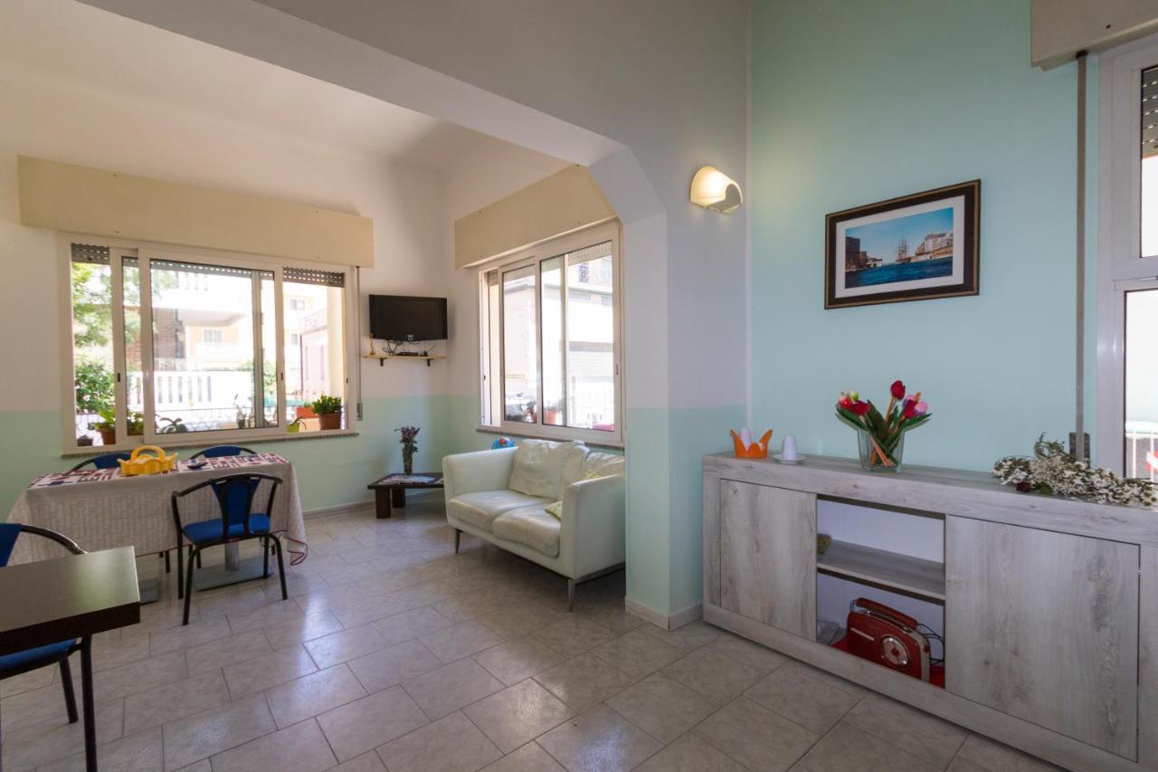 Hotel Giannella Rimini Buitenkant foto